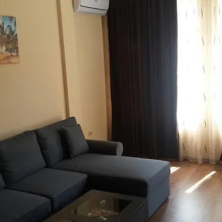 - New - Meters Away From The North Beach! פרימורסקו